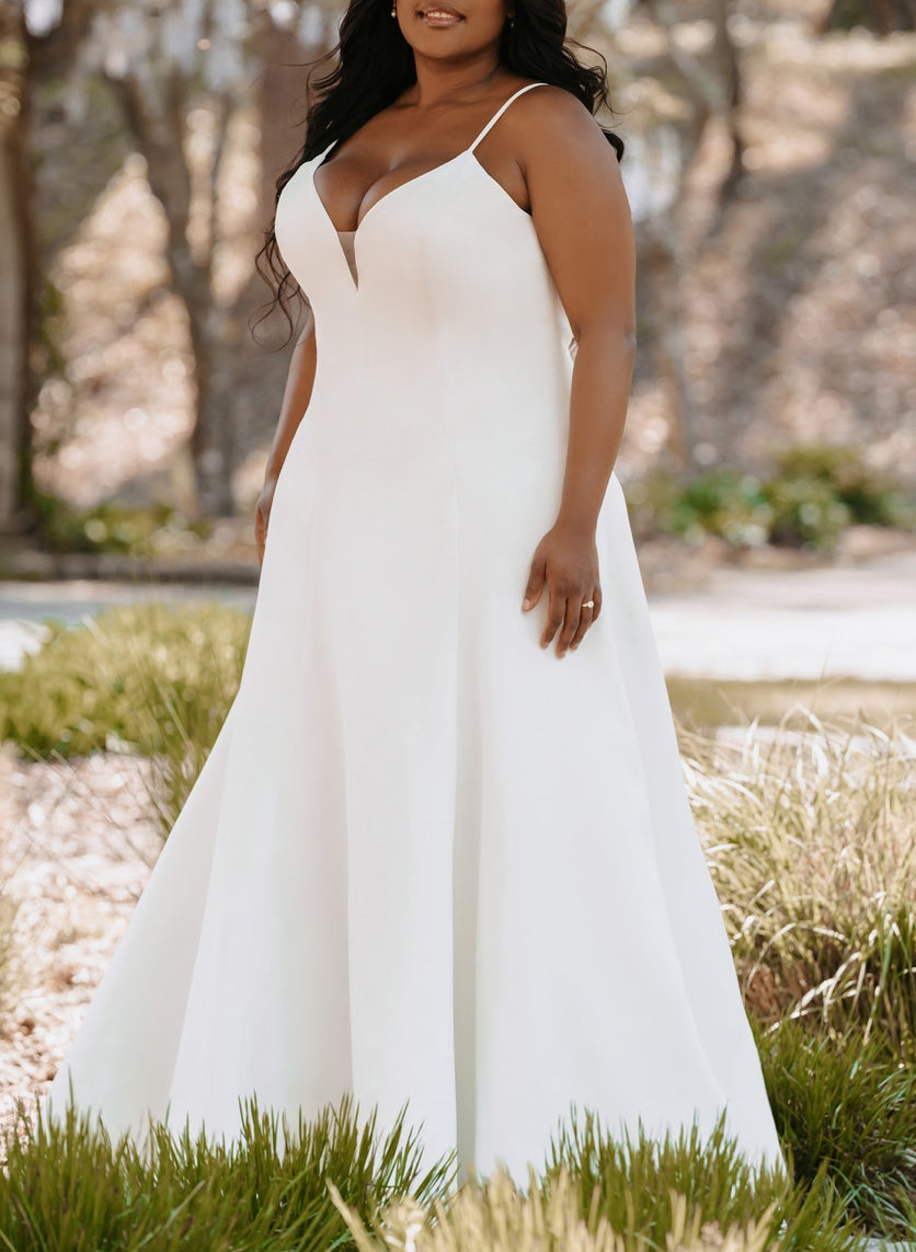 A-Line/Princess Spaghetti Straps V-Neck Plus Size Wedding Dress - Mondressy UK A-Line/Princess Spaghetti Straps V-Neck Plus Size Wedding Dress - Mondressy UK