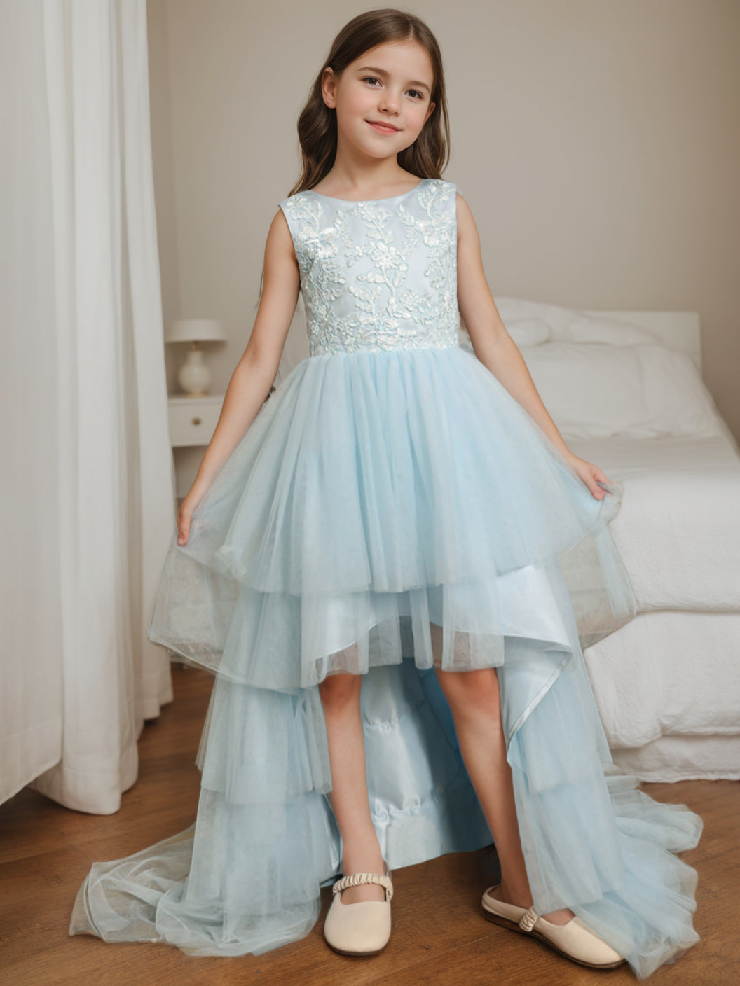 Ball-Gown Scoop Neck Sleeveless Asymmetrical Sweep Train Flower Girl Dress with Lace