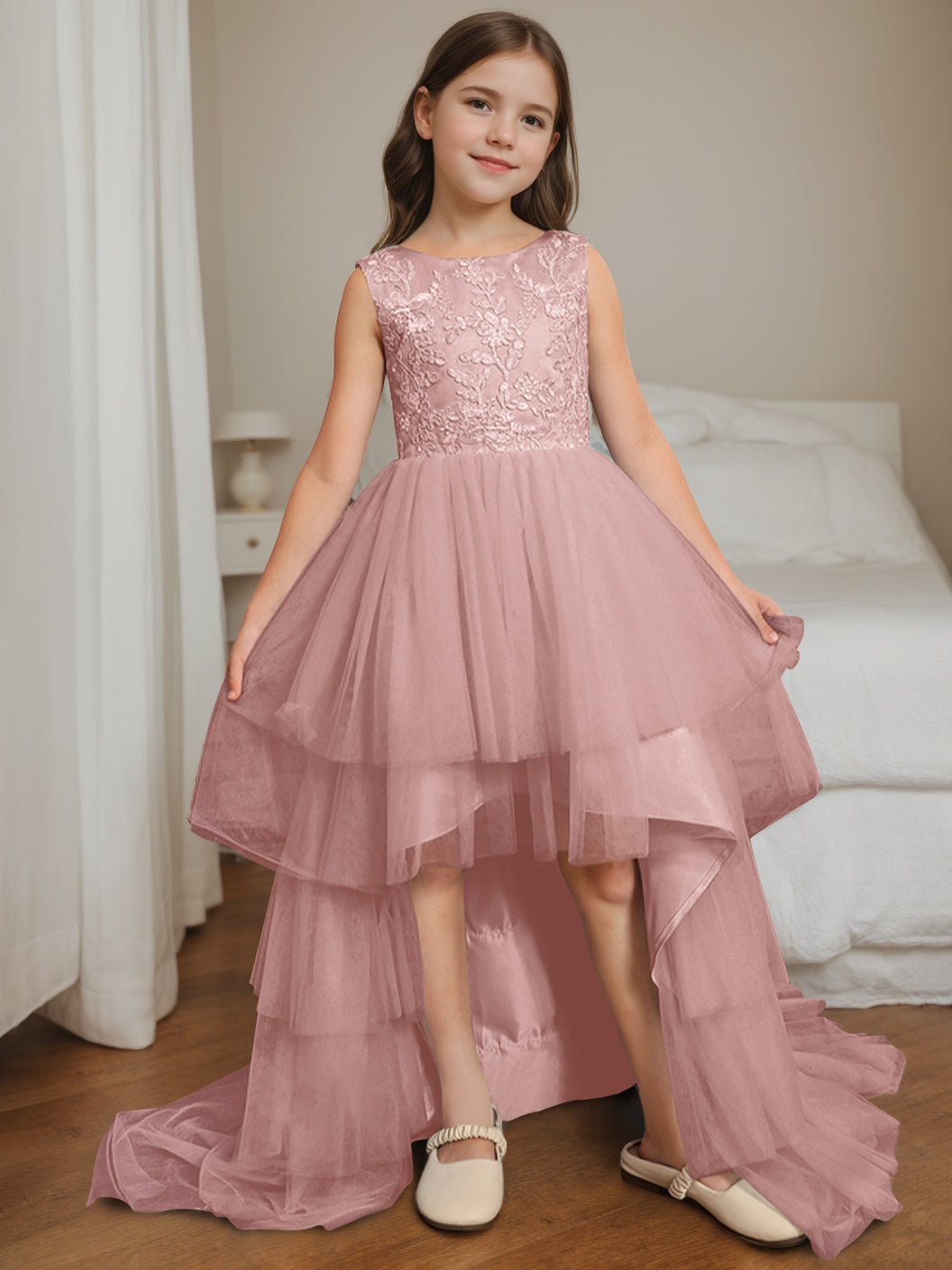 Ball-Gown Scoop Neck Sleeveless Asymmetrical Sweep Train Flower Girl Dress with Lace