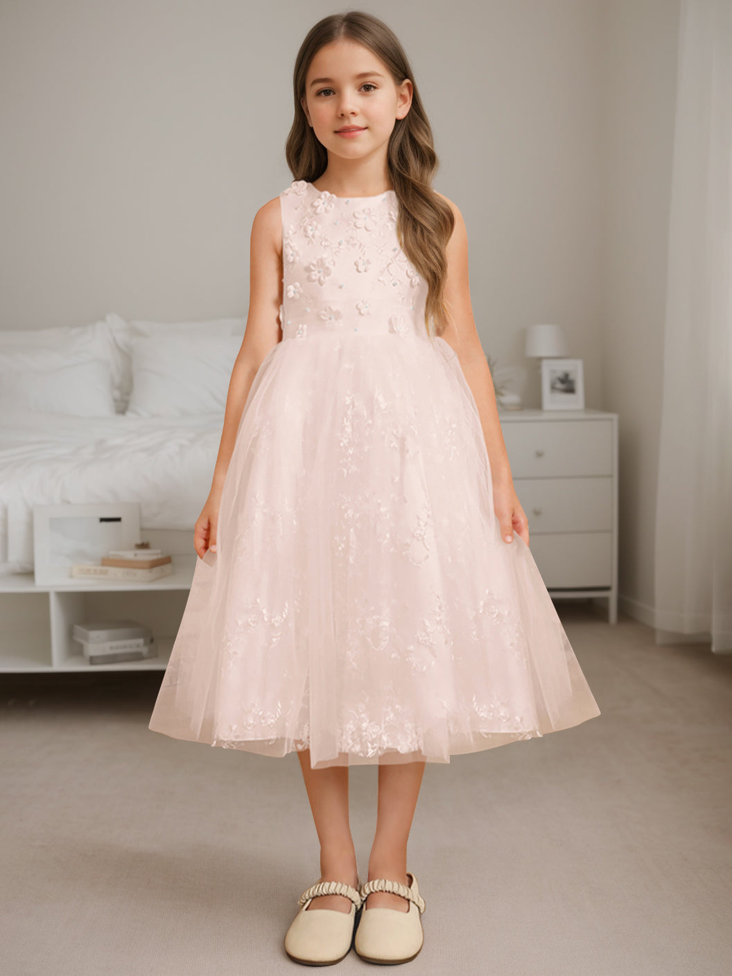 A-Line/Princess Scoop Neck Sleeveless Tea-Length Flower Girl Dress with Beading