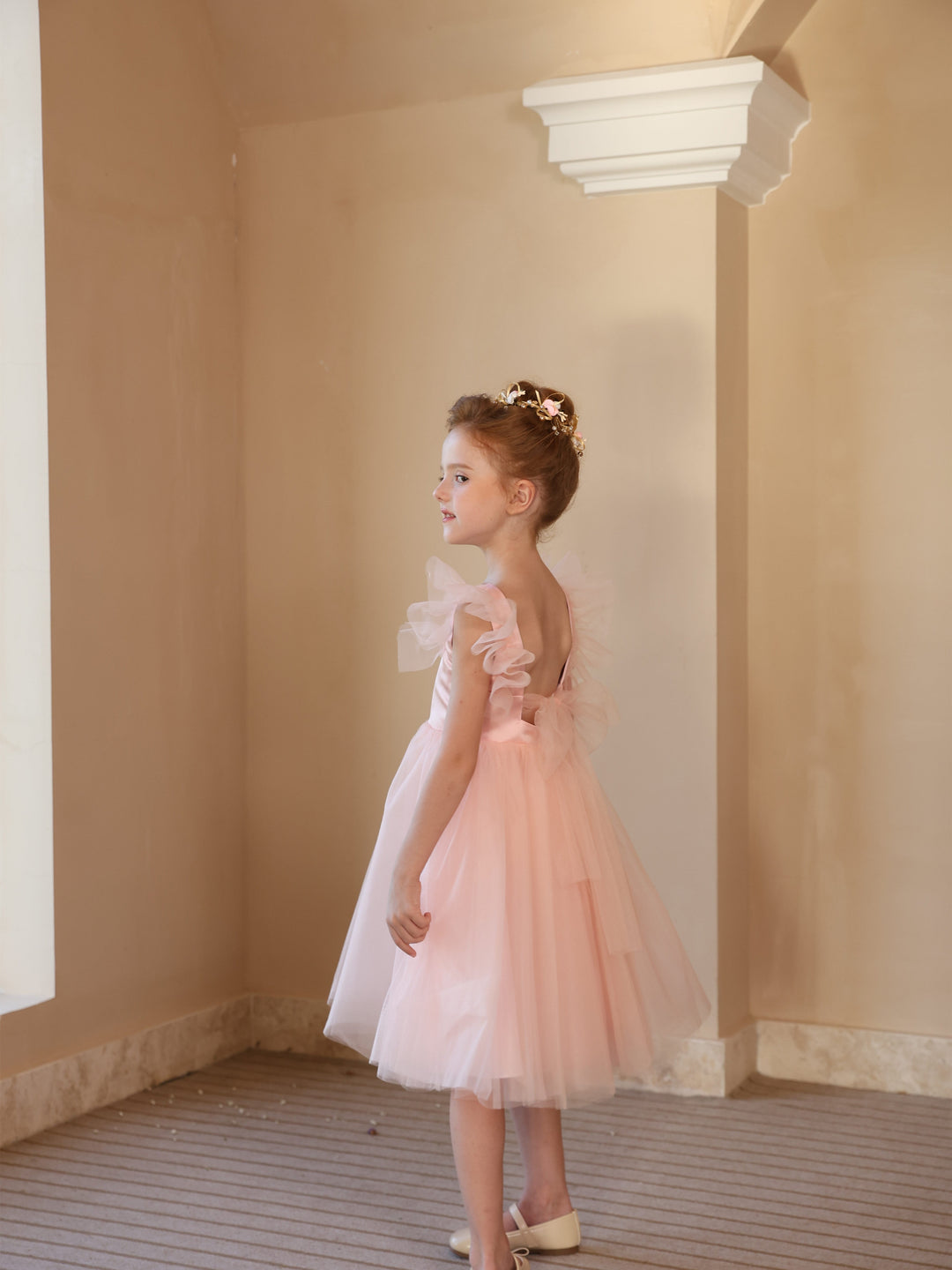 Ball-Gown Satin Tulle Square Neckline Sleeveless Tea-Length Flower Girl Dresses White Ruched