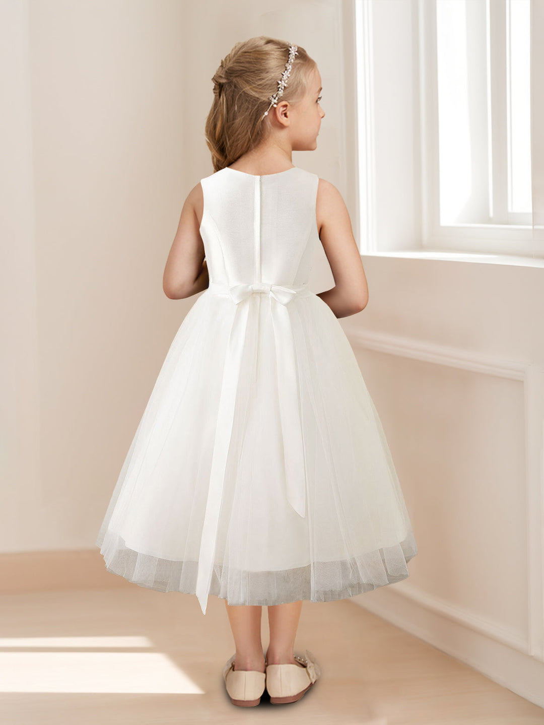 A-Line/Princess Scoop Neck Sleeveless Tea-Length Flower Girl Dress with Bowknot