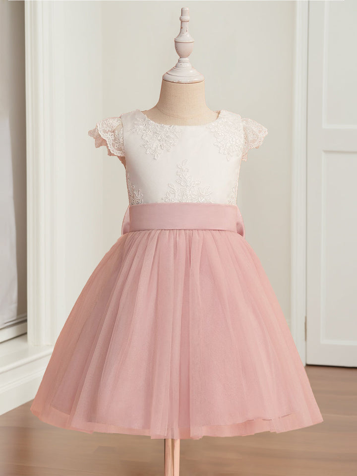 A-Line/Princess Scoop Neck Short Sleeves Knee-Length Flower Girl Dress with Appliques & Bowknot