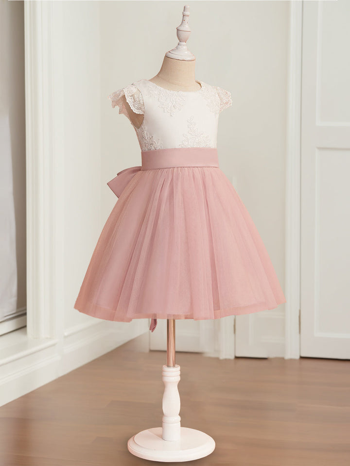 A-Line/Princess Scoop Neck Short Sleeves Knee-Length Flower Girl Dress with Appliques & Bowknot