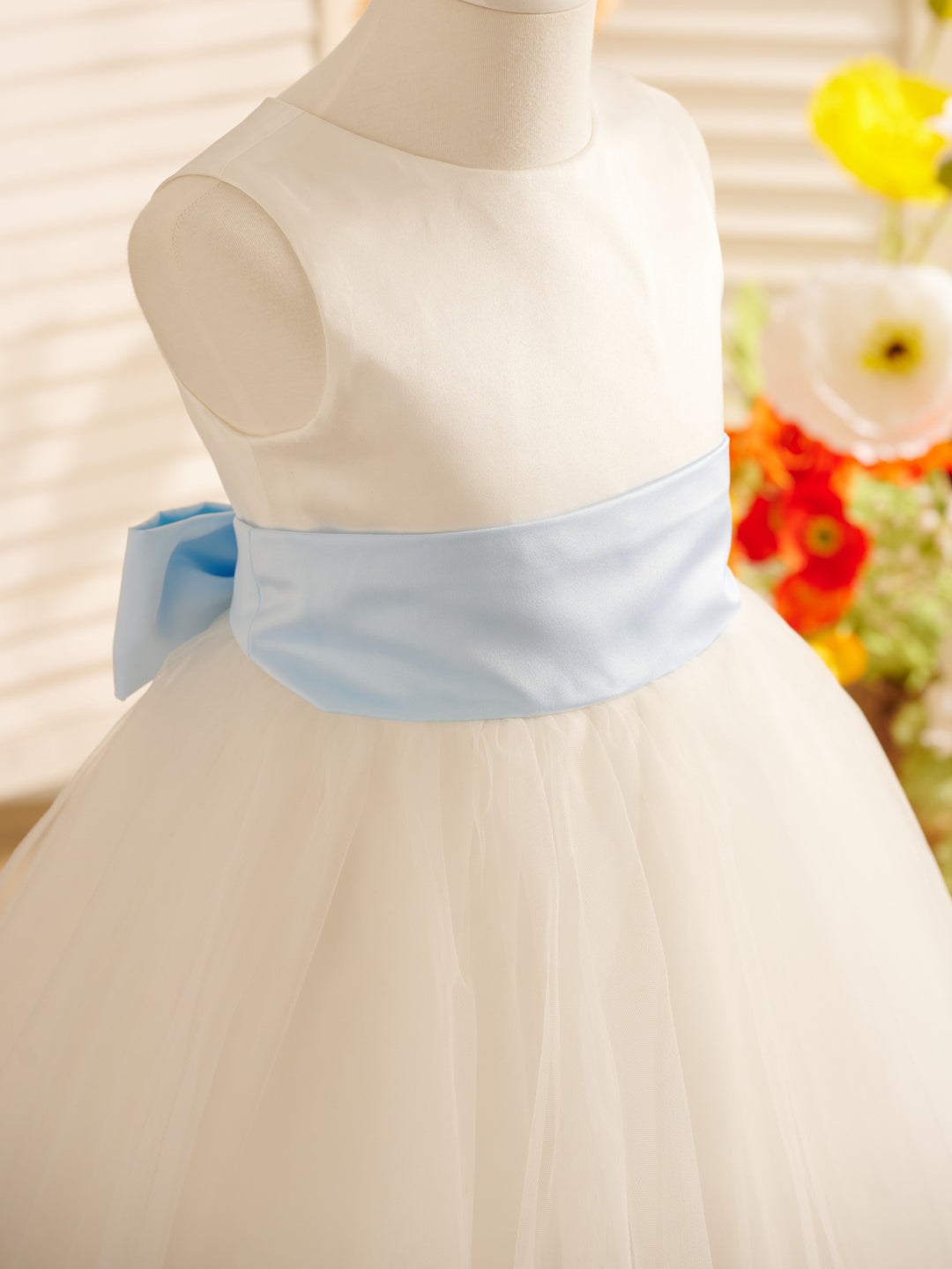 A-Line Satin Tulle Knee-length Flower Girl Dress