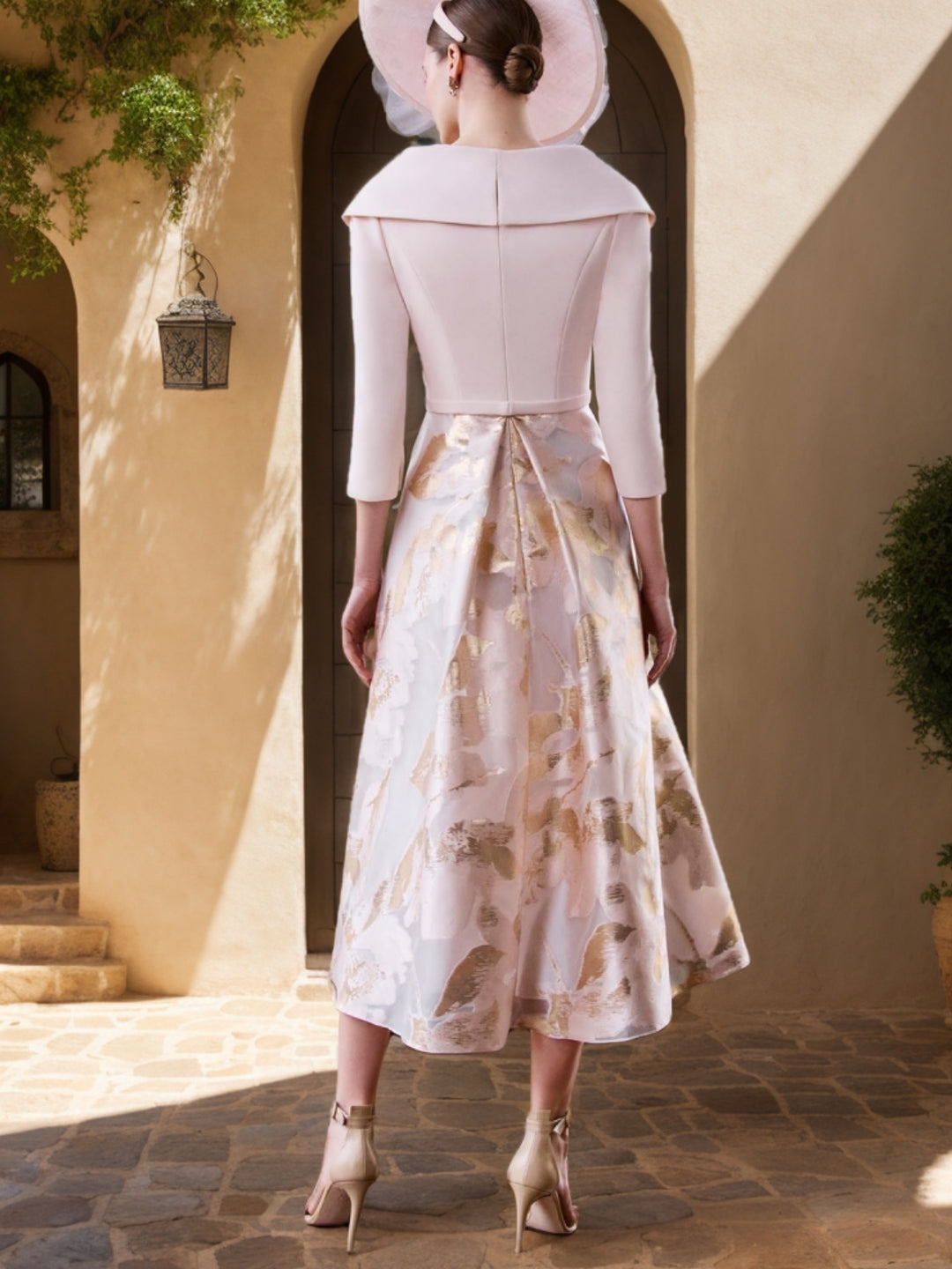 A-Line/Princess V-Neck Tea-Length Mother of the Bride Dresses with 3D Flower