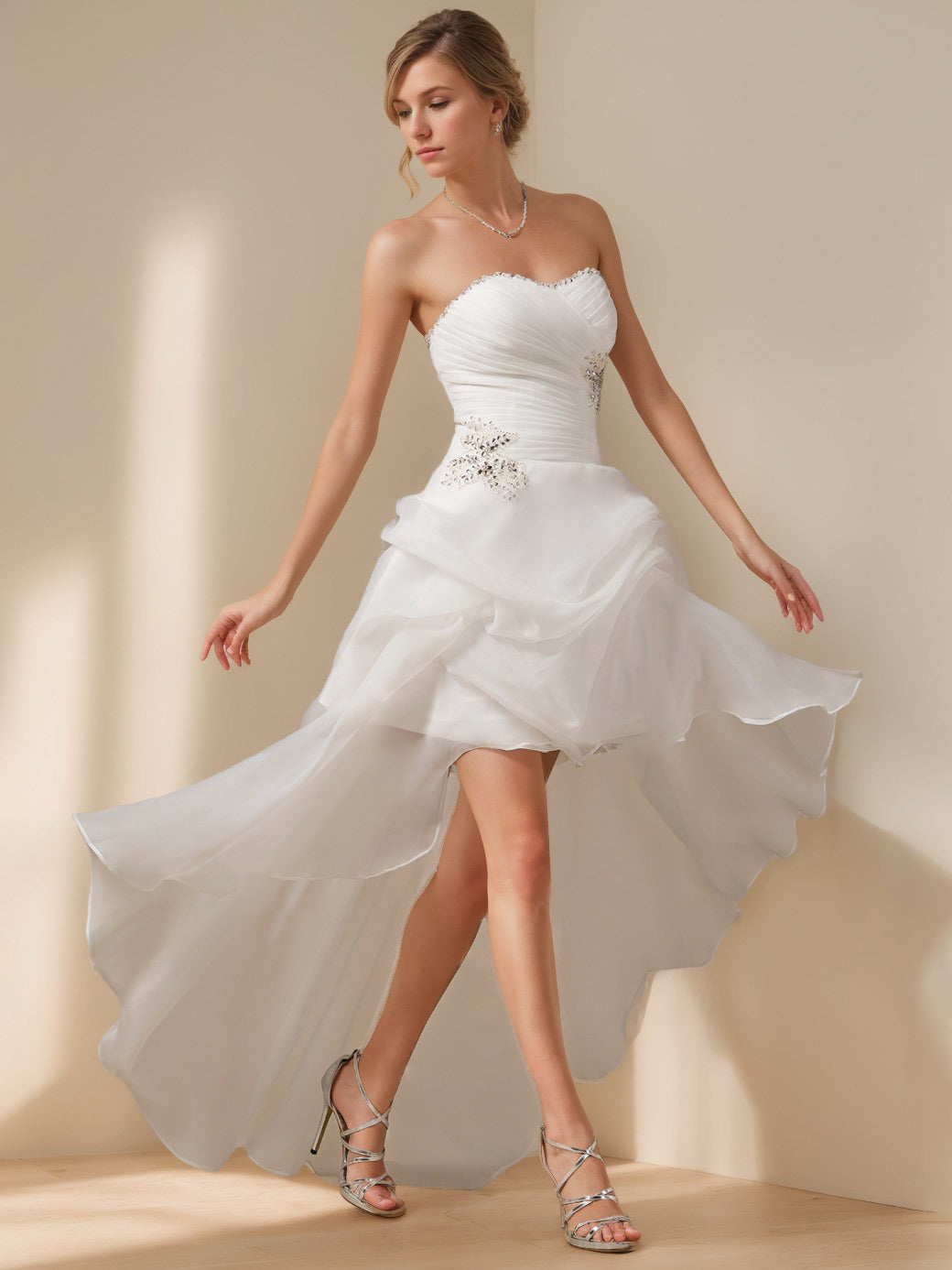 A-Line/Princess Strapless Sleeveless Asymmetrical Wedding Dress with Beading & Lace