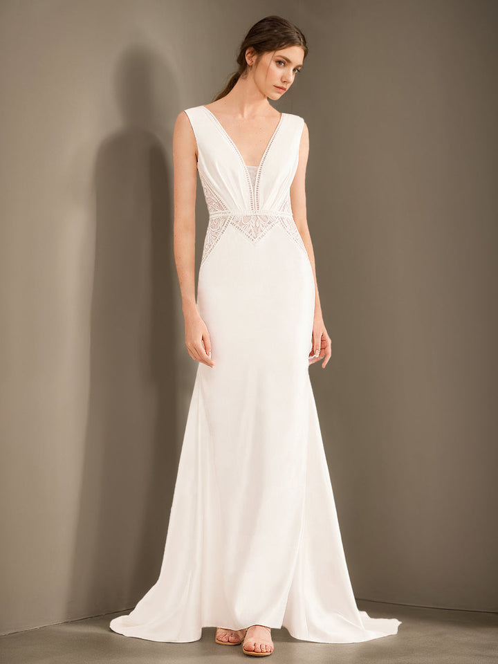 A-Line/Princess Deep V-Neck Sleeveless Floor-Length Long Wedding Dress with Lace