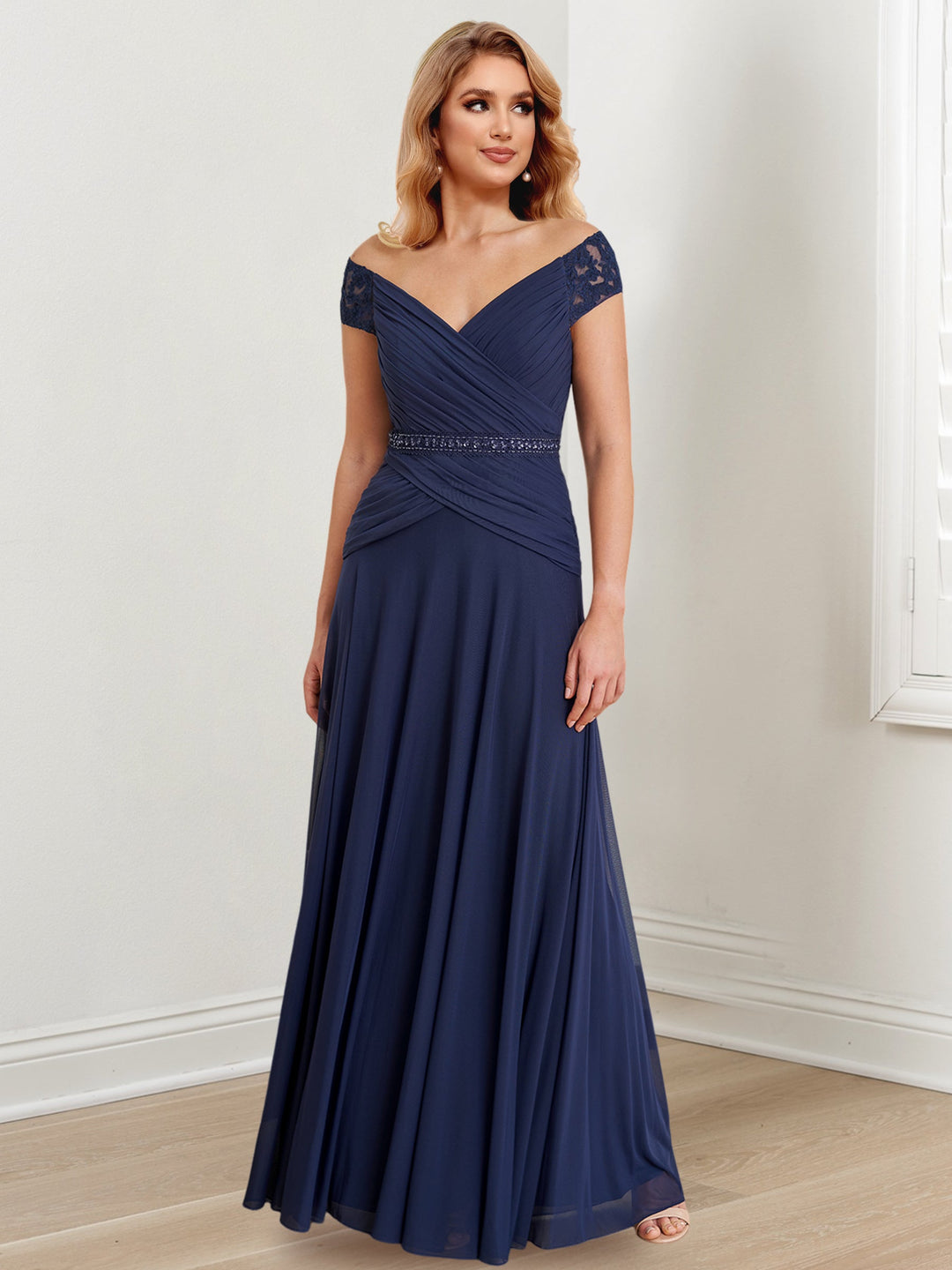 A-Line/Princess Off-the-Shoulder Floor-Length Mother of the Bride Dresses