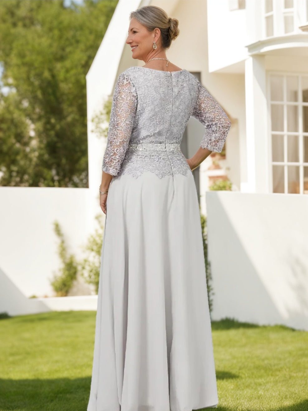 A-Line/Princess Round Neck 3/4 Length Sleeves Floor-Length Mother of the Bride Dresses with Applique & Sequins