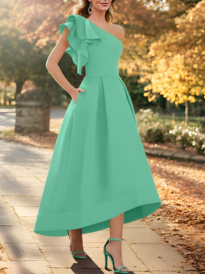 A-Line/Princess One-Shoulder Sleeveless Asymmetrical Mother of the Bride Dresses with Ruffles