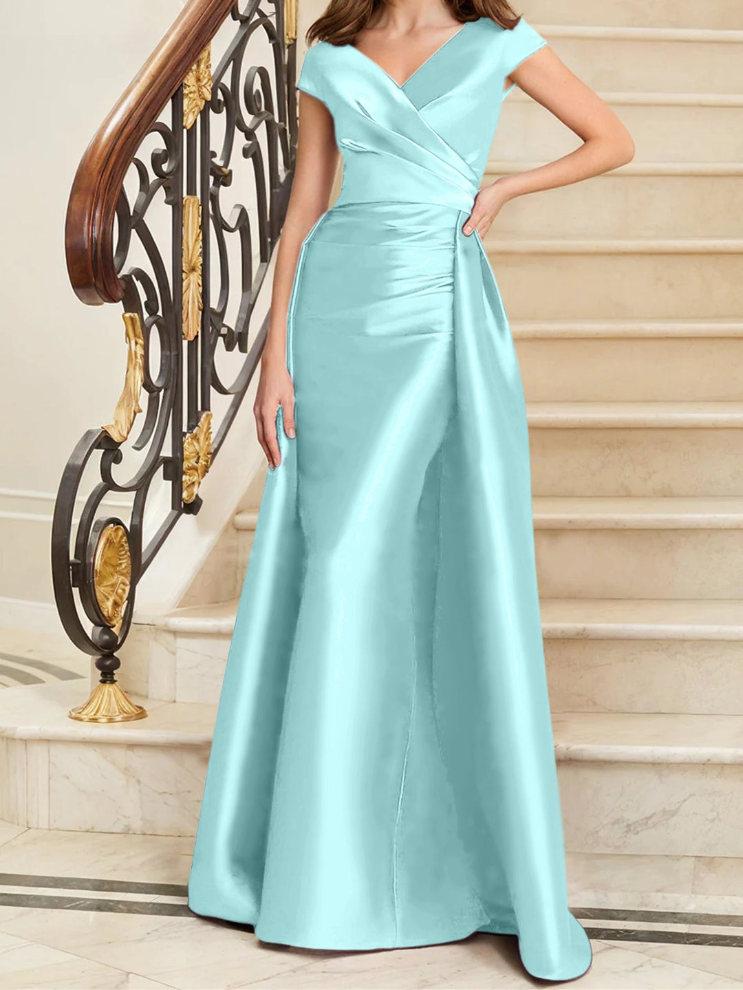 Sheath/Column V-Neck Sleeveless Satin Mother Of The Bride Dresses