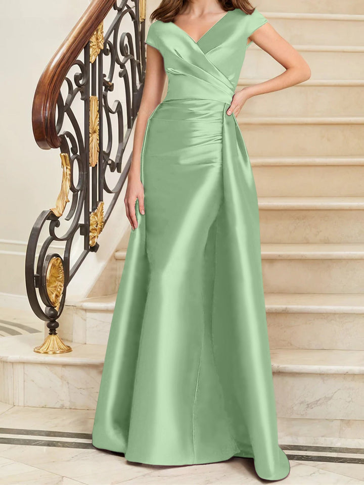 Sheath/Column V-Neck Sleeveless Satin Mother Of The Bride Dresses