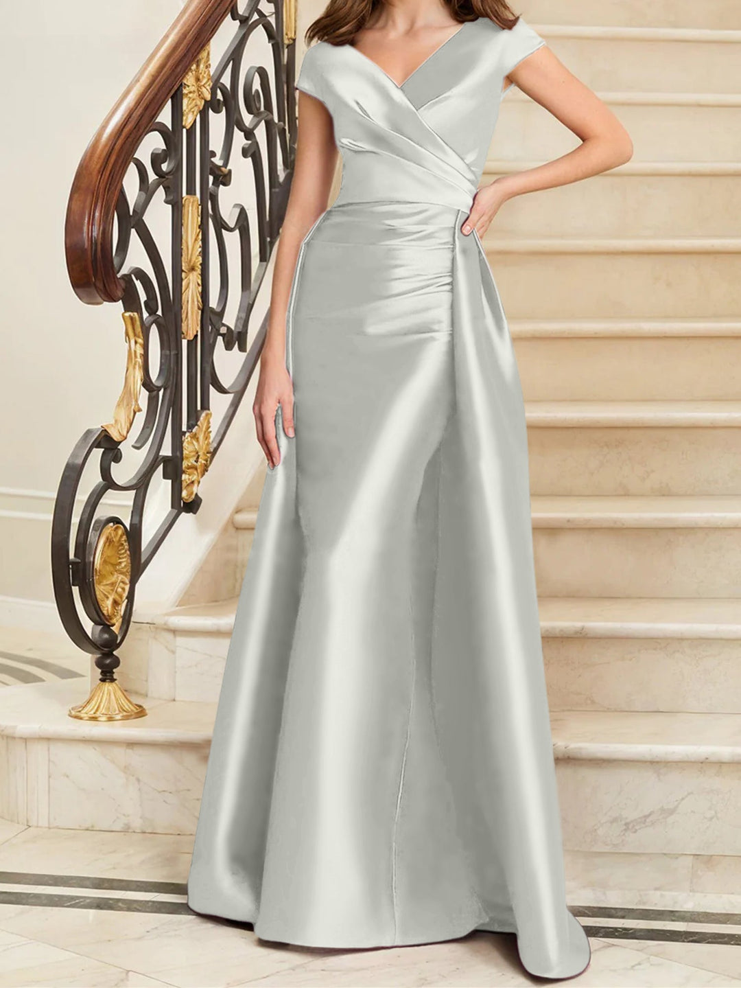 Sheath/Column V-Neck Sleeveless Satin Mother Of The Bride Dresses