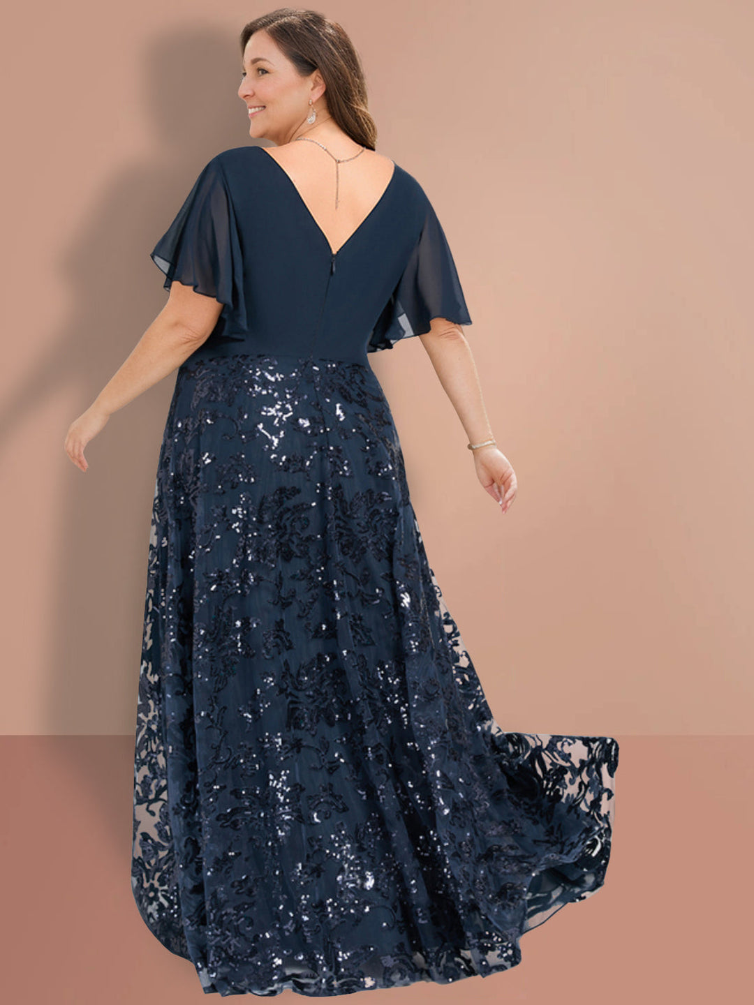 A-Line/Princess V-Neck Short Sleeves Floor-Length Plus Size Mother Of The Bride Dresses with Sequins