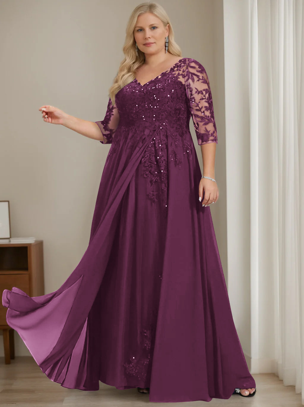 A-Line/Princess V-Neck Half Sleeves Floor-Length Plus Size Mother of the Bride Dresses with Sequins