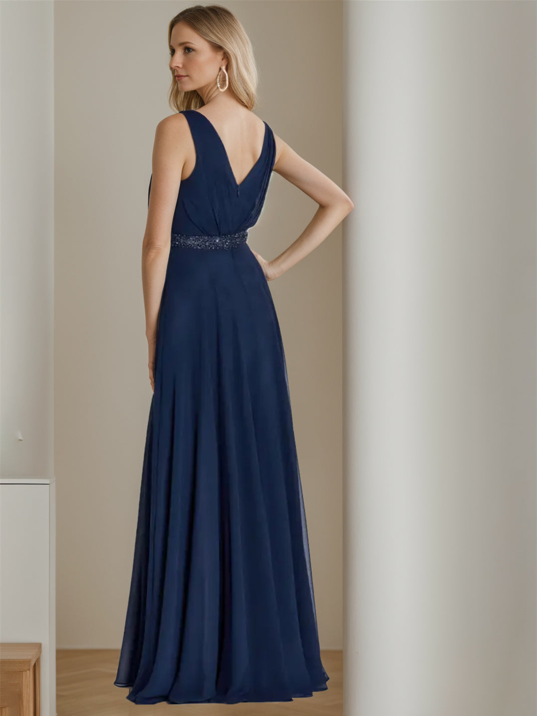 A-Line/Princess V-Neck Sleeveless Floor-Length Mother of the Bride Dresses