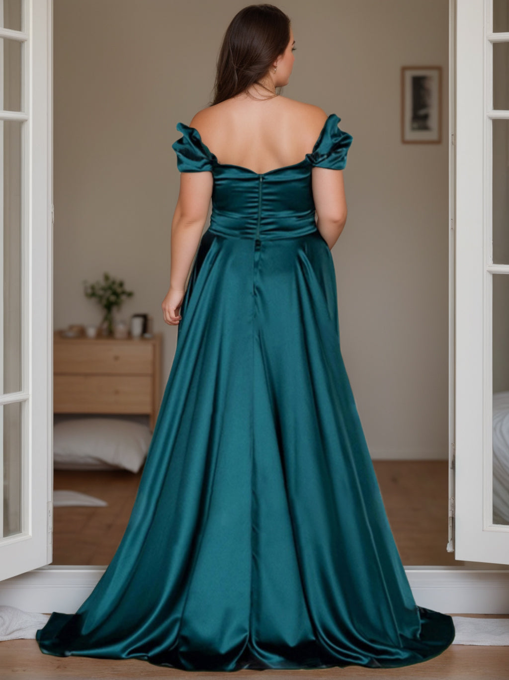 Sheath/Column Off-the-Shoulder Sleeveless Floor-Length Plus Size Mother of the Bride Dresses with Split Side