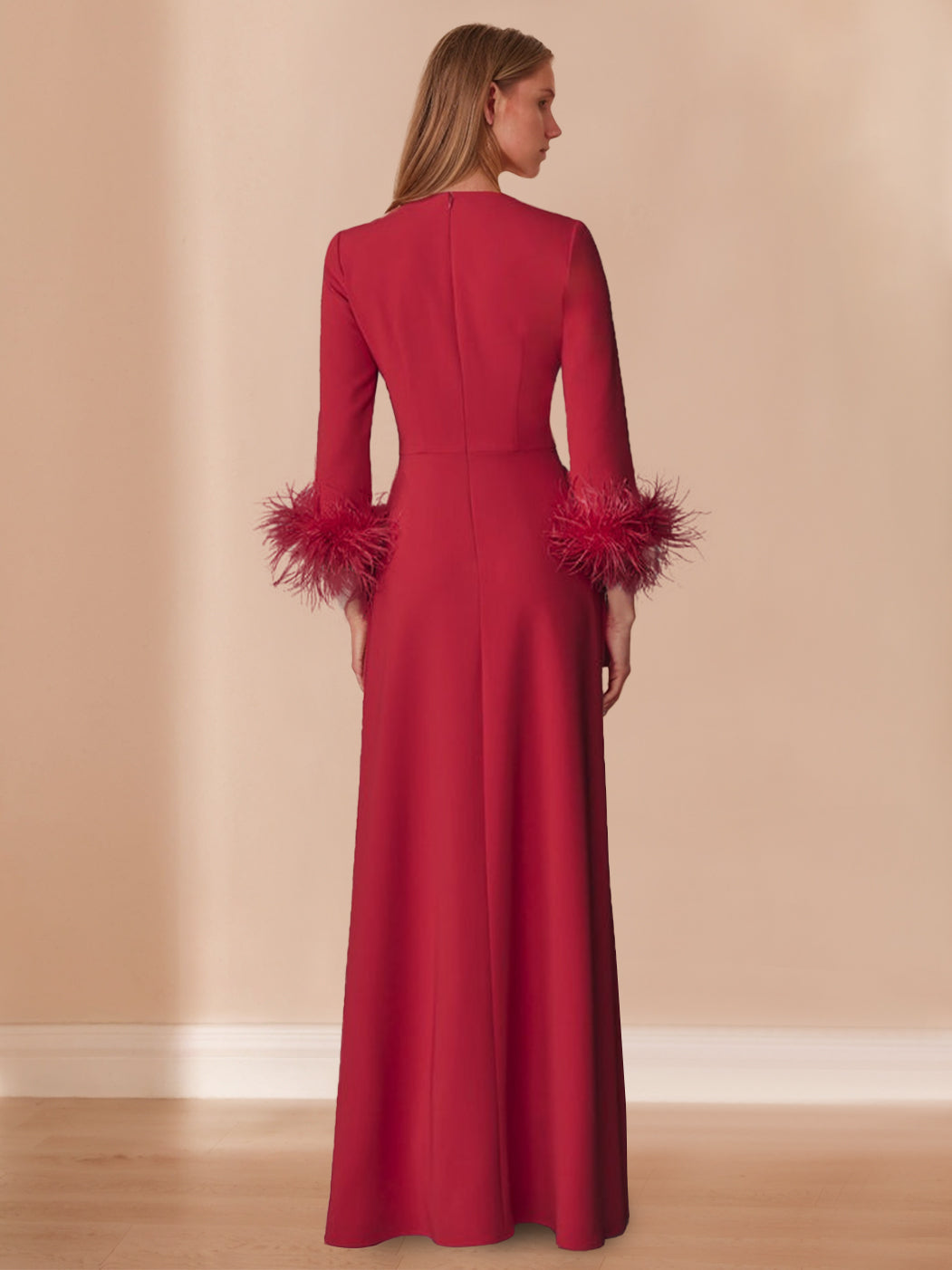 A-Line/Princess V-Neck Long Sleeves Floor-Length Mother of the Bride Dresses with Feathers