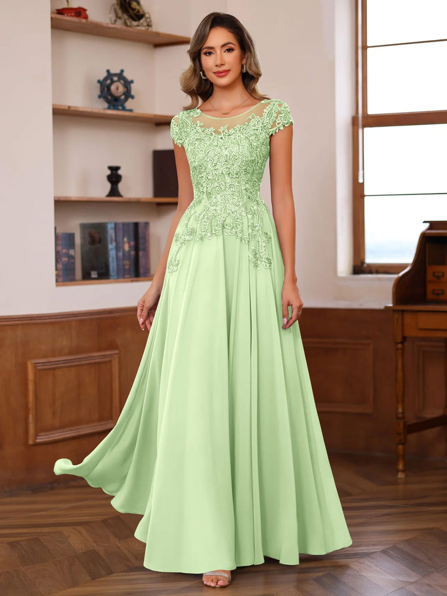 A-Line/Princess Scoop Neck Short Sleeves Floor-Length Mother of the Bride Dresses with Appliques