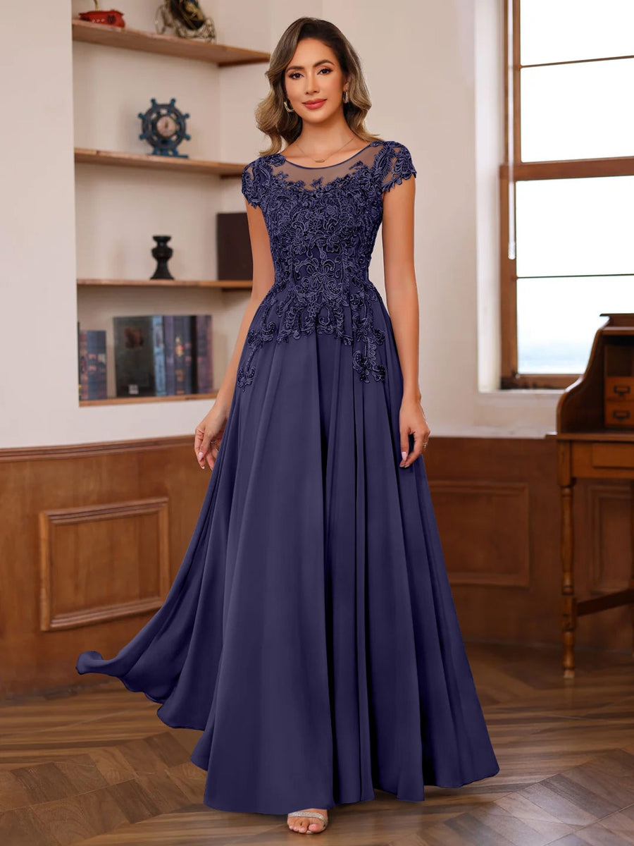 A-Line/Princess Scoop Neck Short Sleeves Floor-Length Mother of the Bride Dresses with Appliques