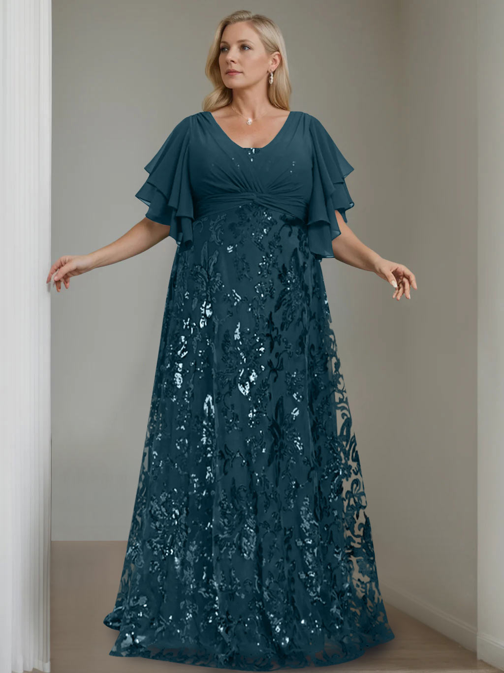 A-Line/Princess V-Neck Half Sleeves Floor-Length Plus Size Mother of the Bride Dresses with Sequins