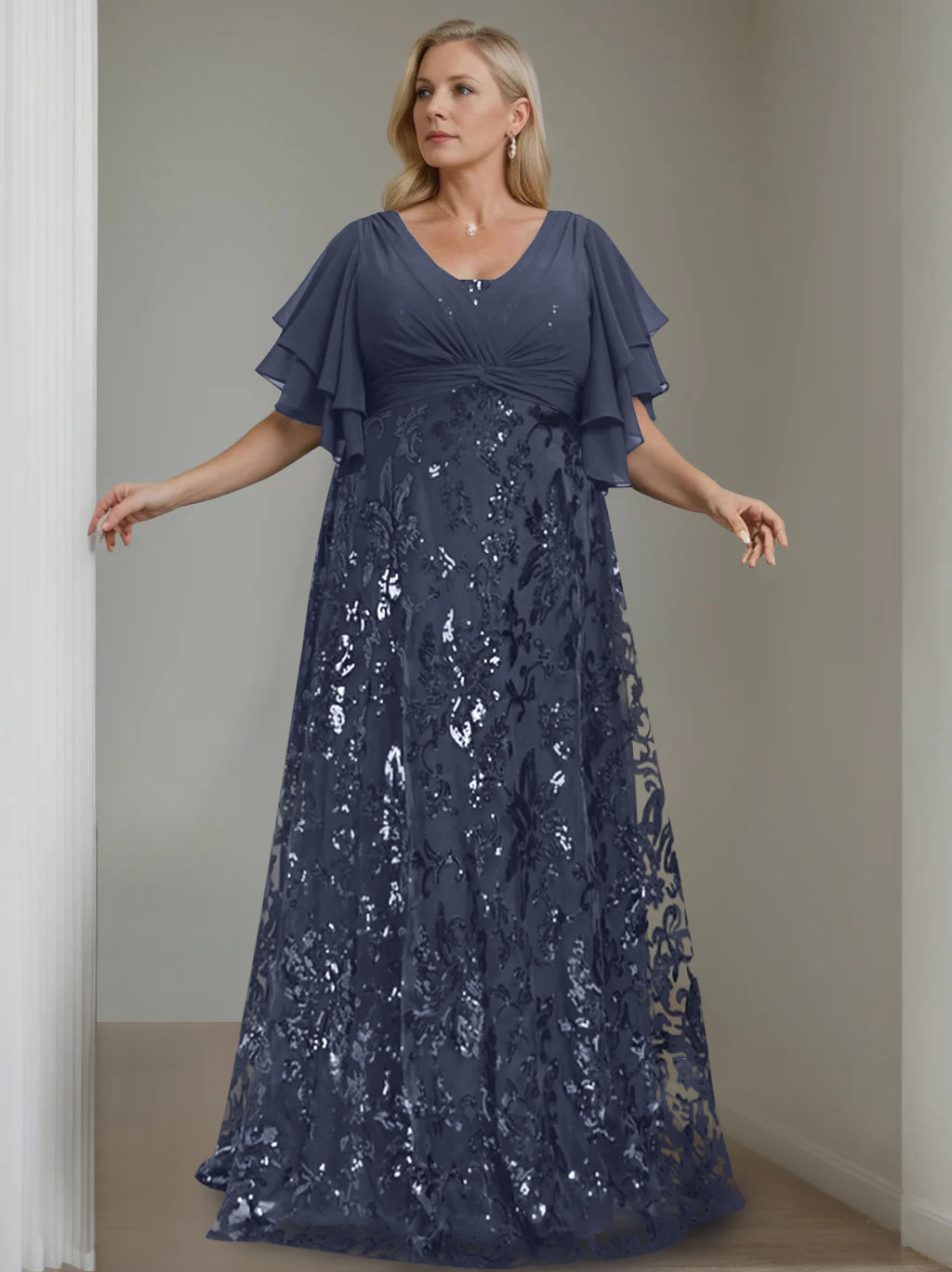 A-Line/Princess V-Neck Half Sleeves Floor-Length Plus Size Mother of the Bride Dresses with Sequins