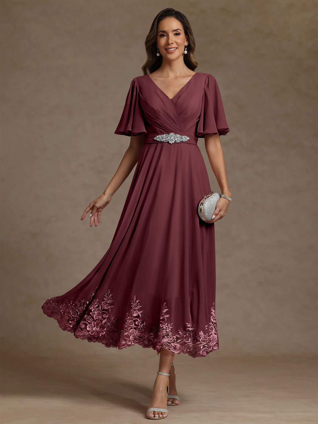 A-Line/Princess V Neck Mother of the Bride Dresses Short Sleeves Chiffon Lace Tea Length with Sash