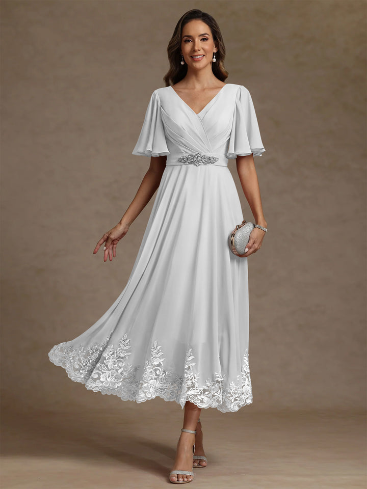 A-Line/Princess V Neck Mother of the Bride Dresses Short Sleeves Chiffon Lace Tea Length with Sash