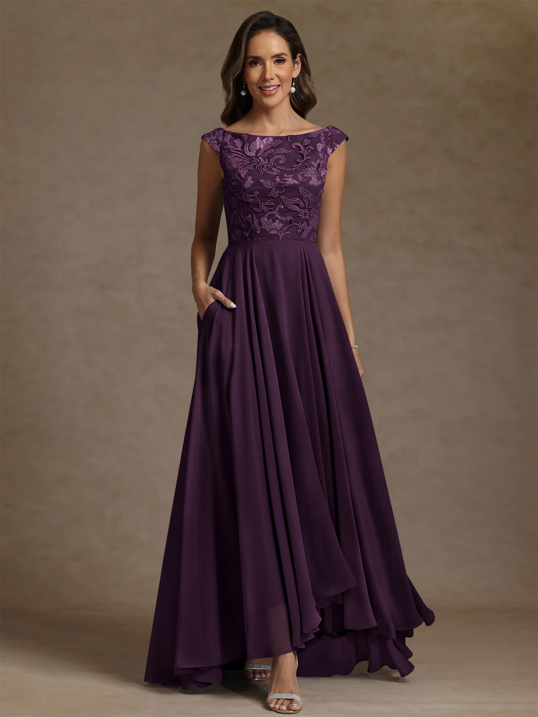A-Line/Princess Scoop Chiffon Mother of the Bride Dresses Lace Sequins Floor-Length Sleeveless Pleated