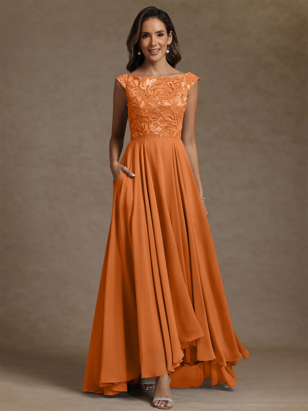 A-Line/Princess Scoop Chiffon Mother of the Bride Dresses Lace Sequins Floor-Length Sleeveless Pleated