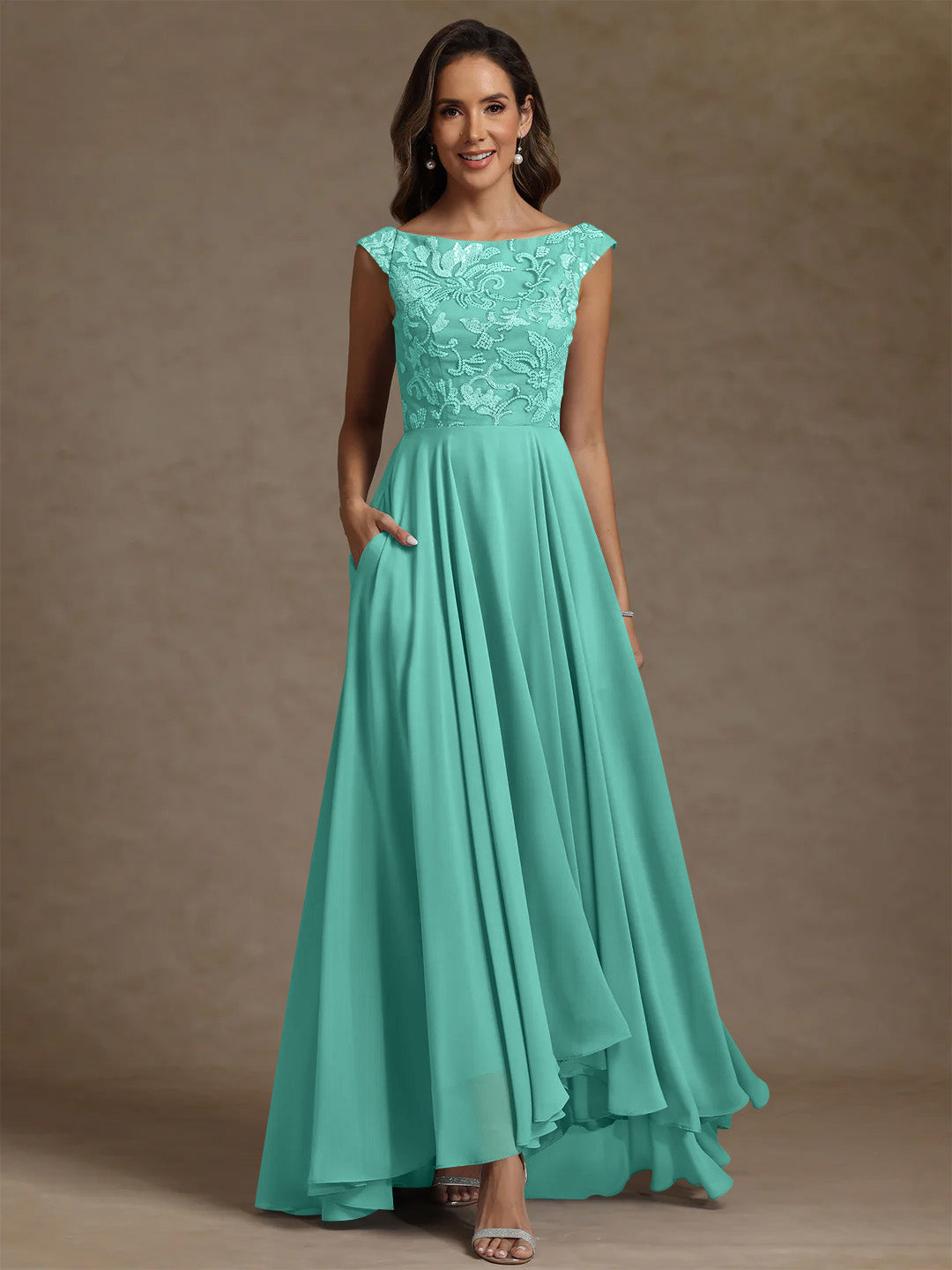 A-Line/Princess Scoop Chiffon Mother of the Bride Dresses Lace Sequins Floor-Length Sleeveless Pleated