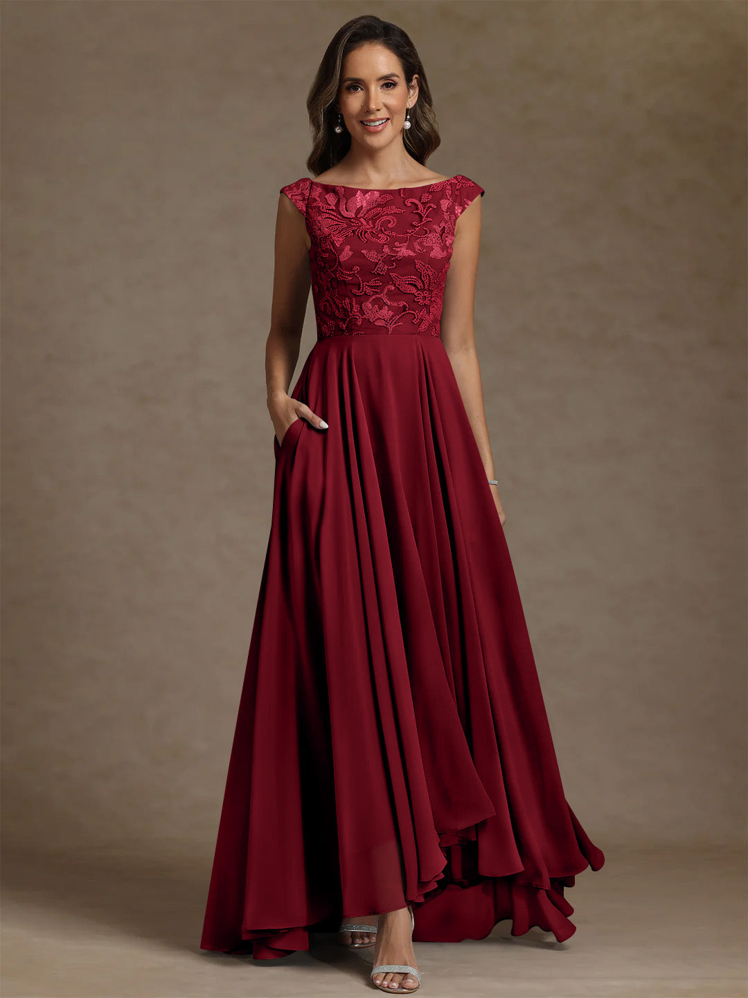 A-Line/Princess Scoop Chiffon Mother of the Bride Dresses Lace Sequins Floor-Length Sleeveless Pleated