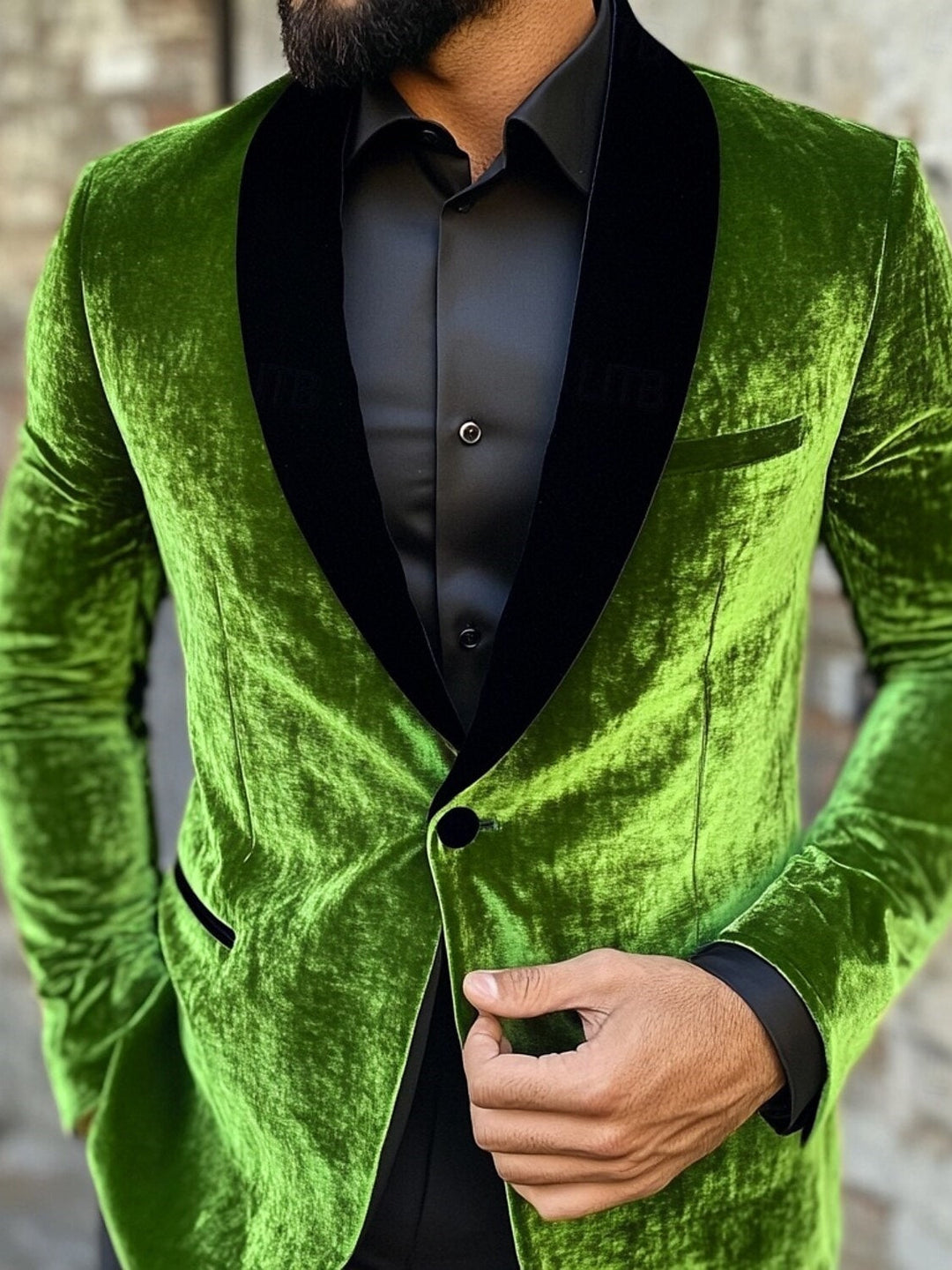 Green Men's Velvet Solid Coloured Standard Fit Single Breasted One-button Blazer Jacket