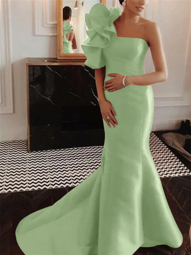 Mermaid/Trumpet Sleeveless Strapless Court Train Evening Dresses with Ruffles