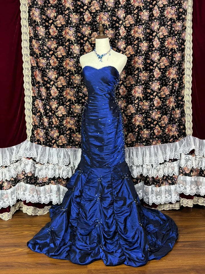 Trumpet/Mermaid Sweetheart Sleeveless Floor-Length Taffeta Prom Dresses with Beading