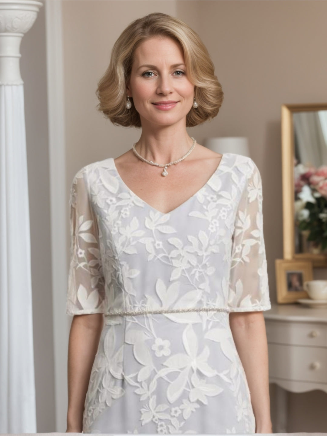 Sheath/Column V-Neck Knee-Length Mother of the Bride Dresses with Jacket Lace