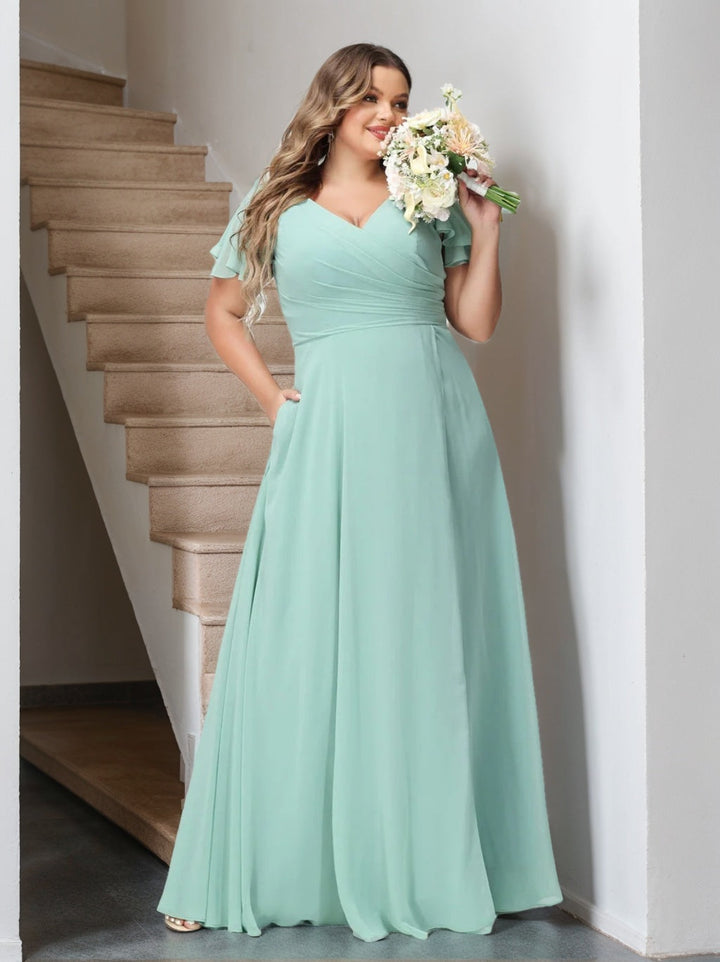 A-Line/Princess/Princess V-Neck Short Sleeves Chiffon Plus Size Bridesmaid Dresses with Pockets & Split Side