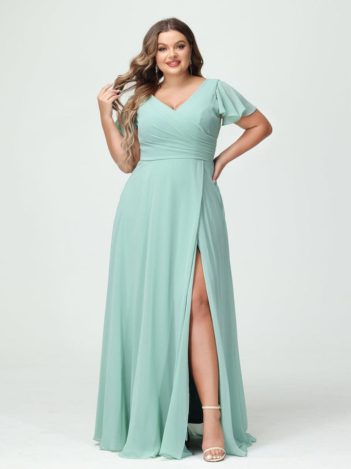 A-Line/Princess/Princess V-Neck Short Sleeves Chiffon Plus Size Bridesmaid Dresses with Pockets & Split Side