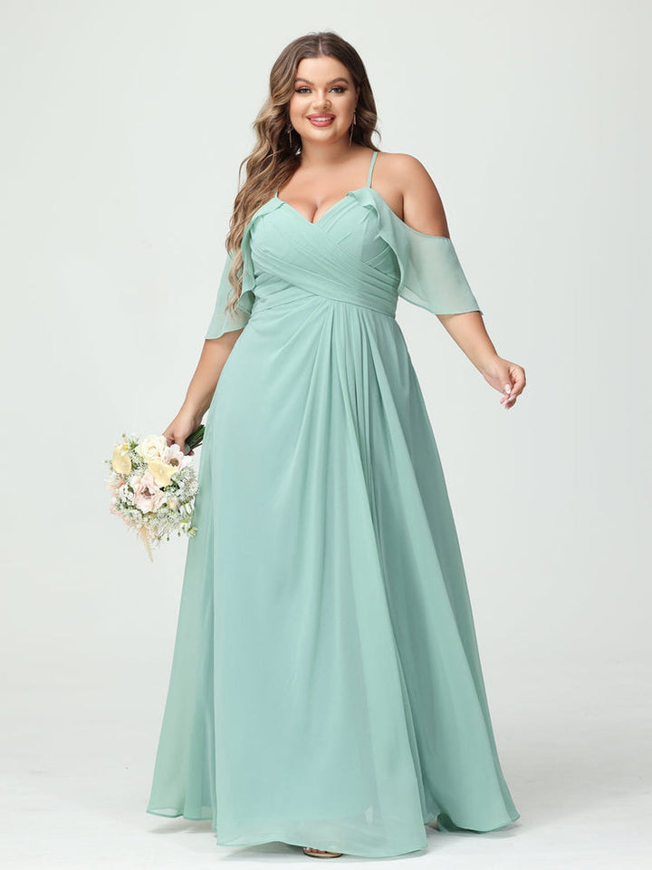 A-Line/Princess/Princess Spaghetti Straps Short Sleeves Chiffon Plus Size Bridesmaid Dresses with Pockets,Ruched Split Side