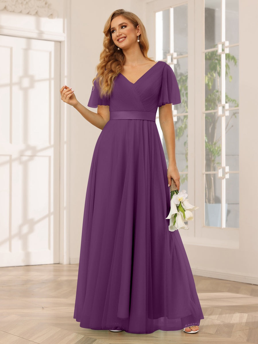 A-Line/Princess V-Neck Short Sleeves Floor-Length Long Bridesmaid Dresses with Lace