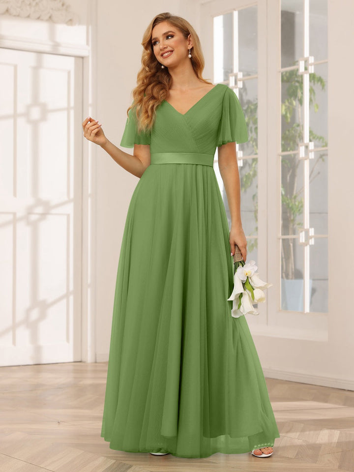 A-Line/Princess V-Neck Short Sleeves Floor-Length Long Bridesmaid Dresses with Lace