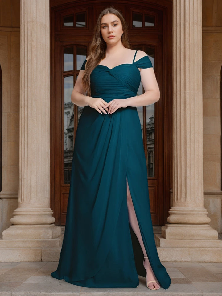 A-Line/Princess Sweetheart Spaghetti Straps Floor-Length Plus Size Bridesmaid Dresses with Split Side