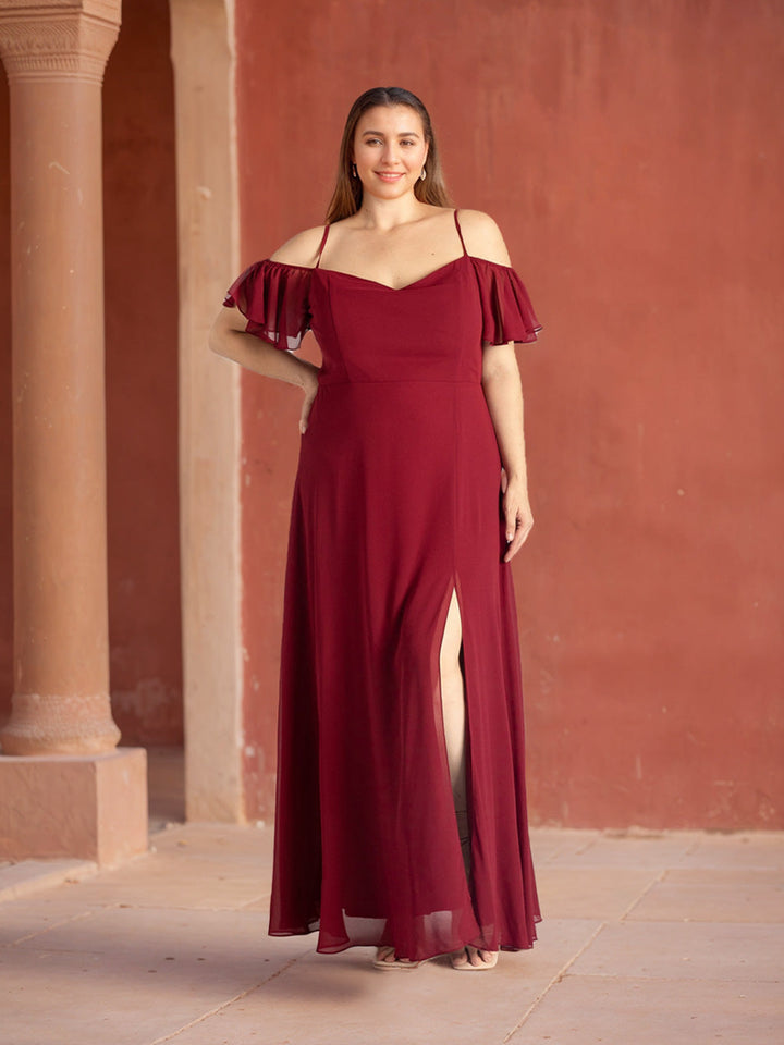 A Line/Princess Spaghetti Straps Sleeveless Floor-Length Chiffon Plus Size Bridesmaid Dresses with Split Side