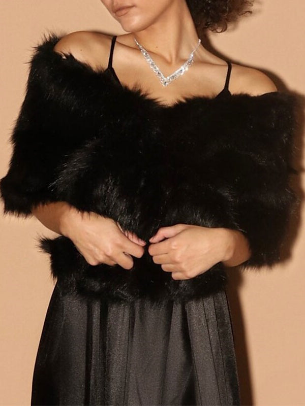 Wihte Faux Fur Wraps Shawls Women‘s Wrap Elegant Sleeveless Wedding Guest Wraps With Pure colour