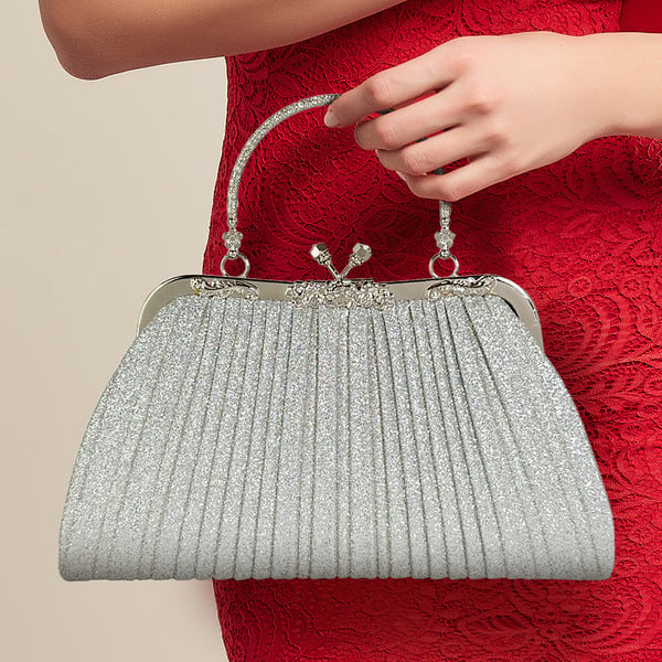 Delicate Gorgeous Unique Clutches & Evening Bags