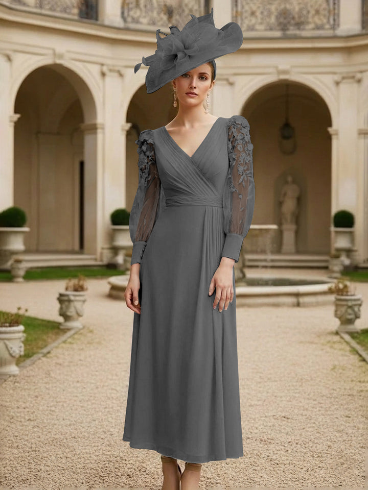 A-Line/Princess V-Neck Chiffon Mother of the Bride Dresses with 3D Flower