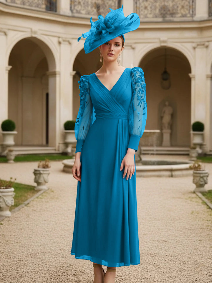 A-Line/Princess V-Neck Chiffon Mother of the Bride Dresses with 3D Flower
