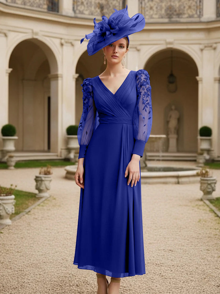 A-Line/Princess V-Neck Chiffon Mother of the Bride Dresses with 3D Flower