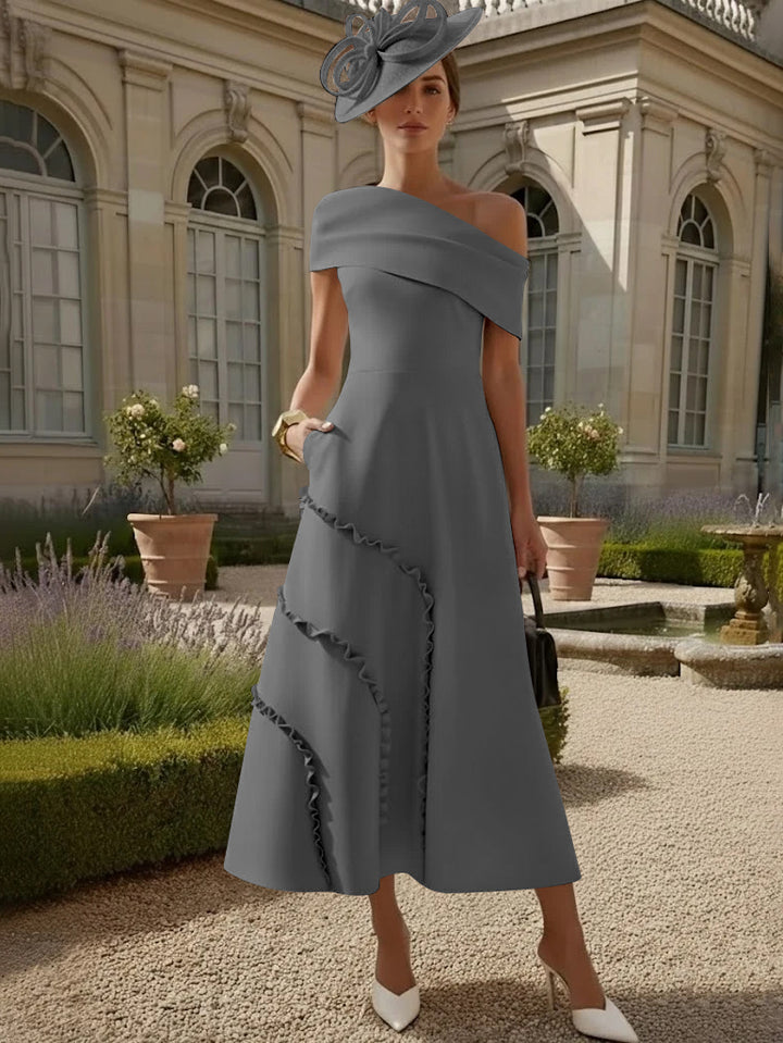 A-Line/Princess One-Shoulder Stretch Satin Mother of the Bride Dresses Tea-Length Sleeveless